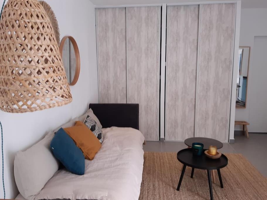 Grand Studio Avec Patio Marsilia Exterior foto